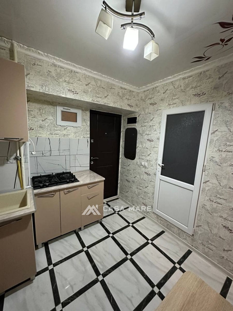 1-комнатная квартира, 30 м², Центр, Кишинёв 7