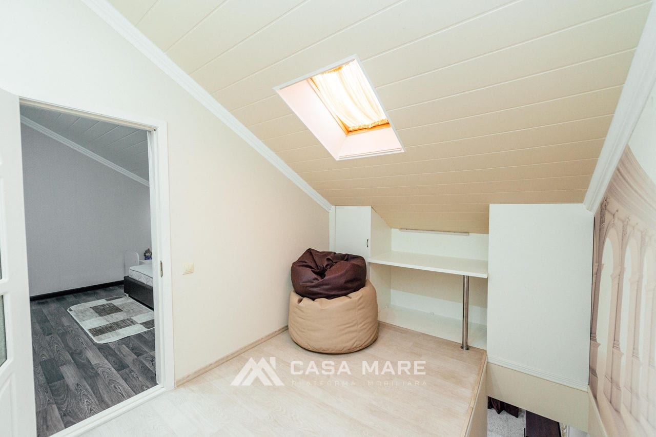 Apartament cu 2 camere, 75 m², Buiucani, Chișinău 10