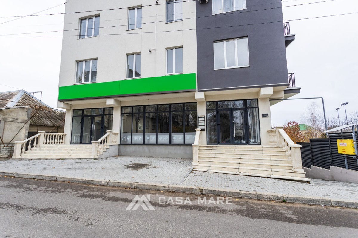 Apartament cu 3 camere, 90 m², Ciorescu 8