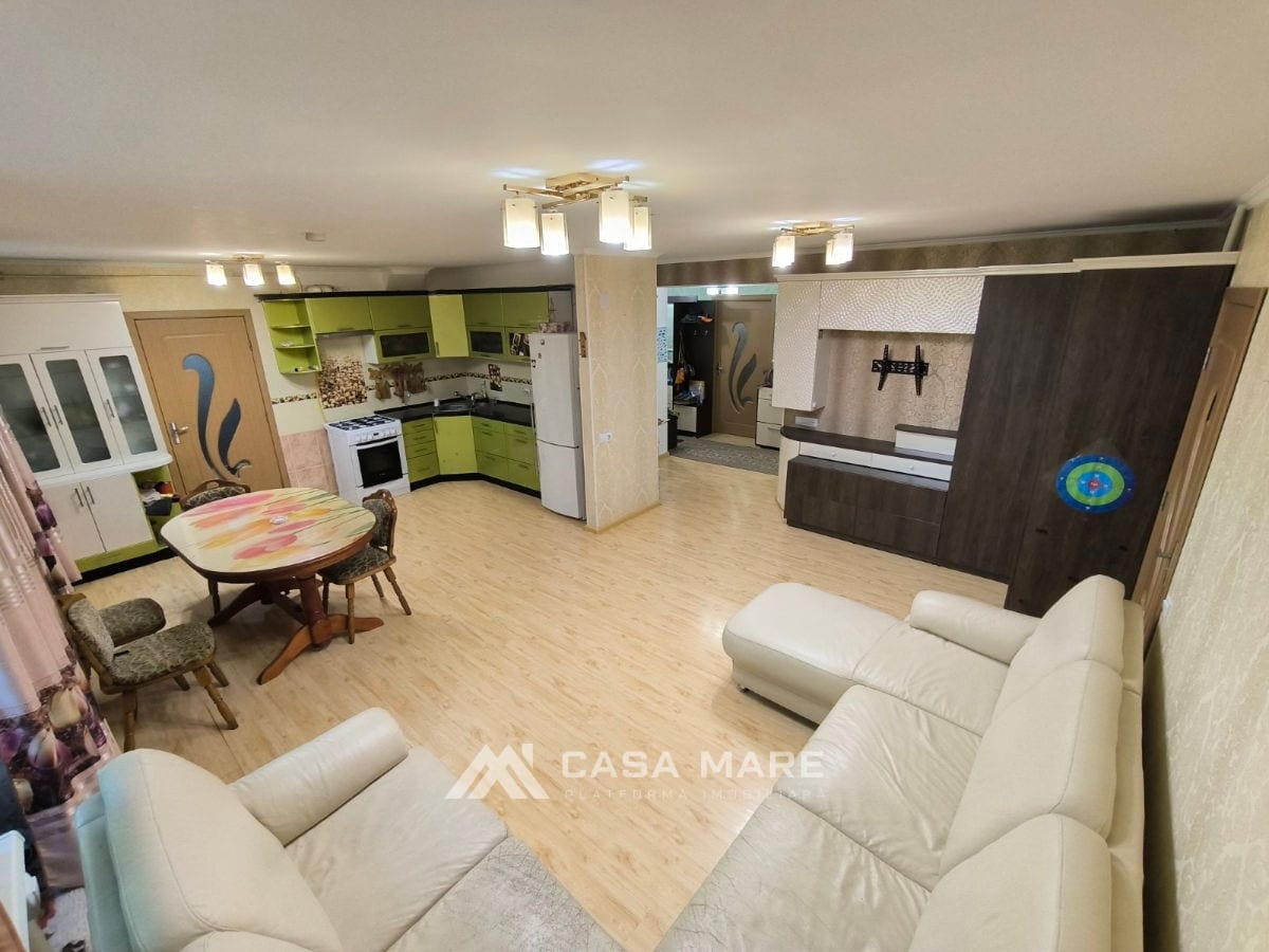 Apartament cu 4 camere, 90 m², Râșcani, Chișinău 1