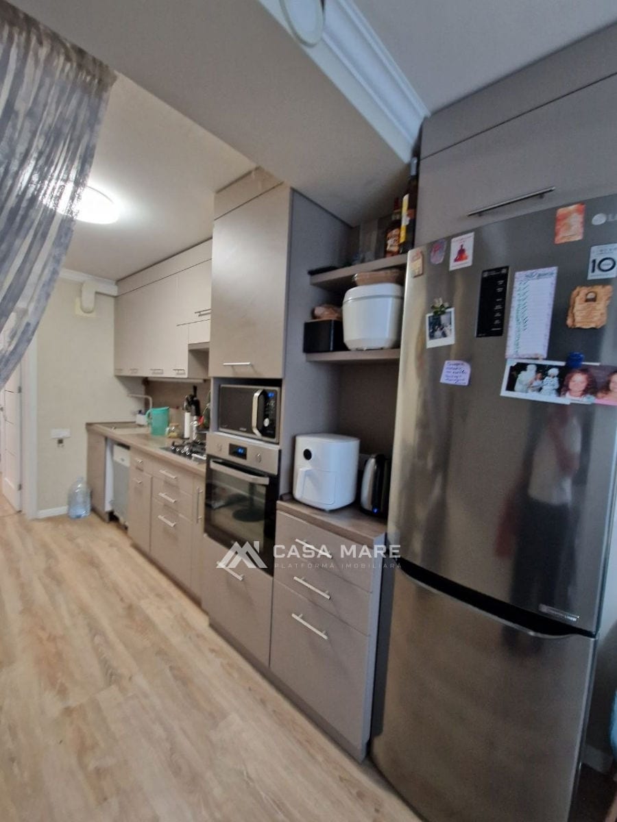 Apartament cu 3 camere, 68 m², Centru, Chișinău 2