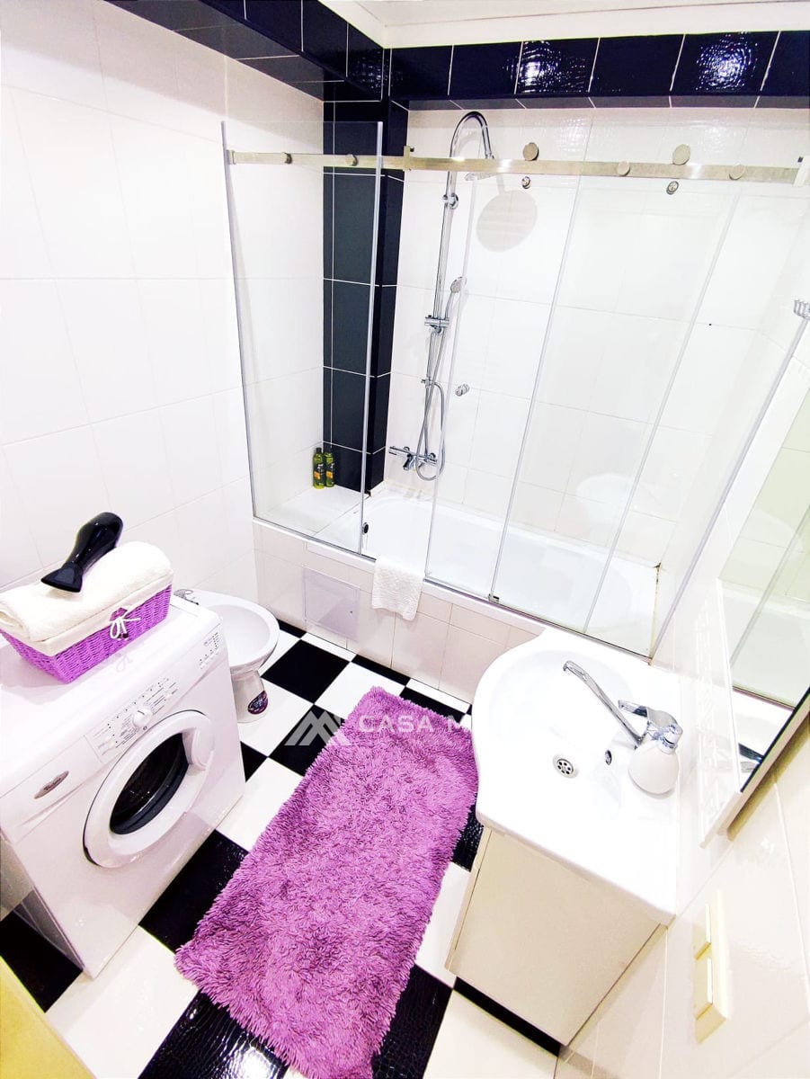 Apartament cu 2 camere, 76 m², Centru, Chișinău 9