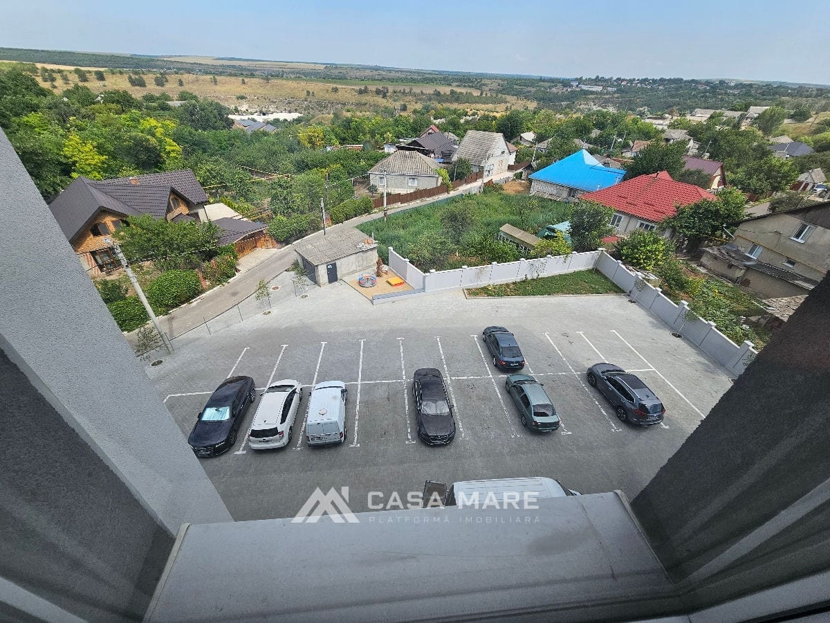 Apartament cu 2 camere, 75 m², Cricova 9