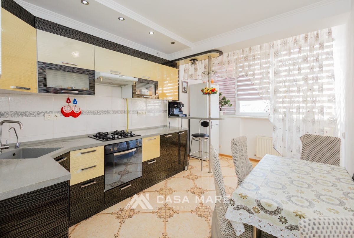 3-комнатная квартира, 75 м², Ботаника, Кишинёв 1