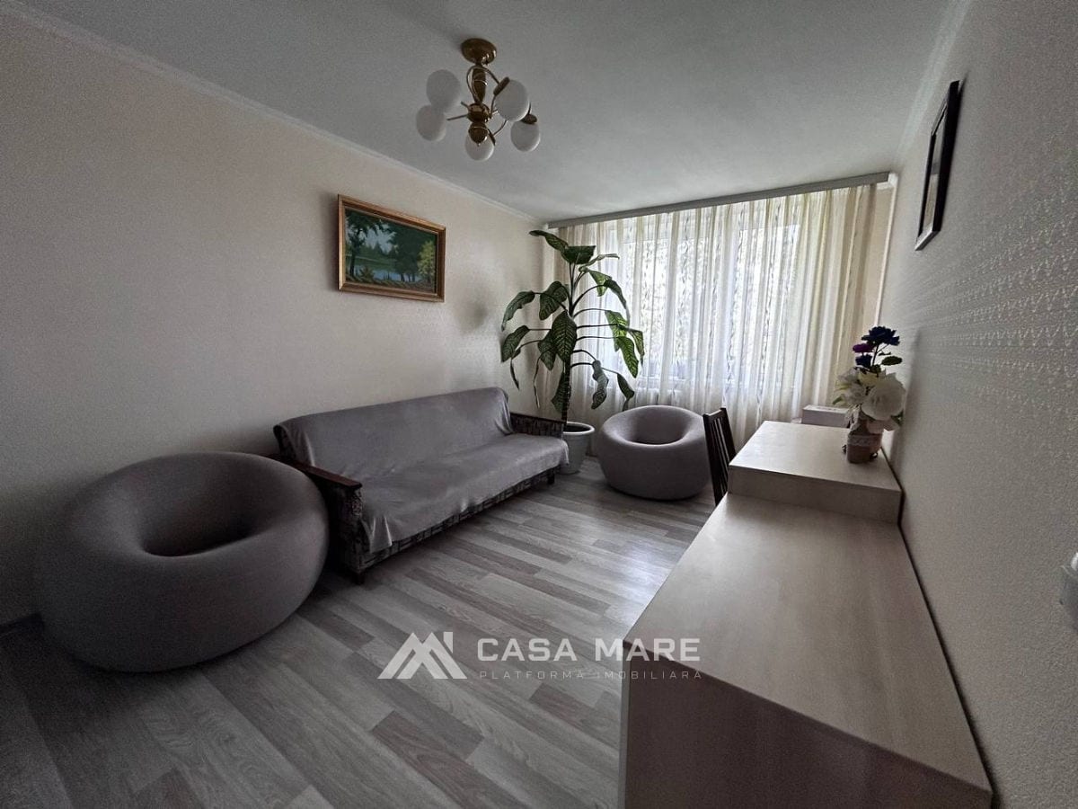 3-комнатная квартира, 84 м², Чореску 2