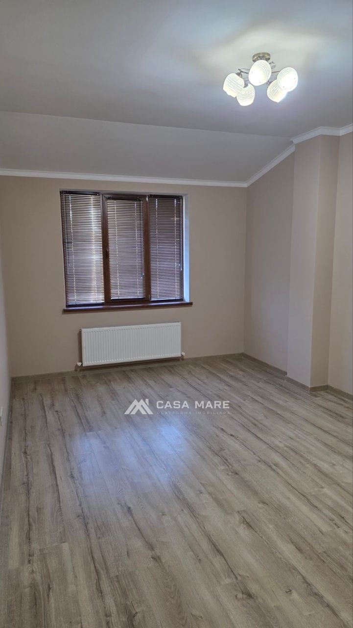 Apartament cu 2 camere, 65 m², Codru 4