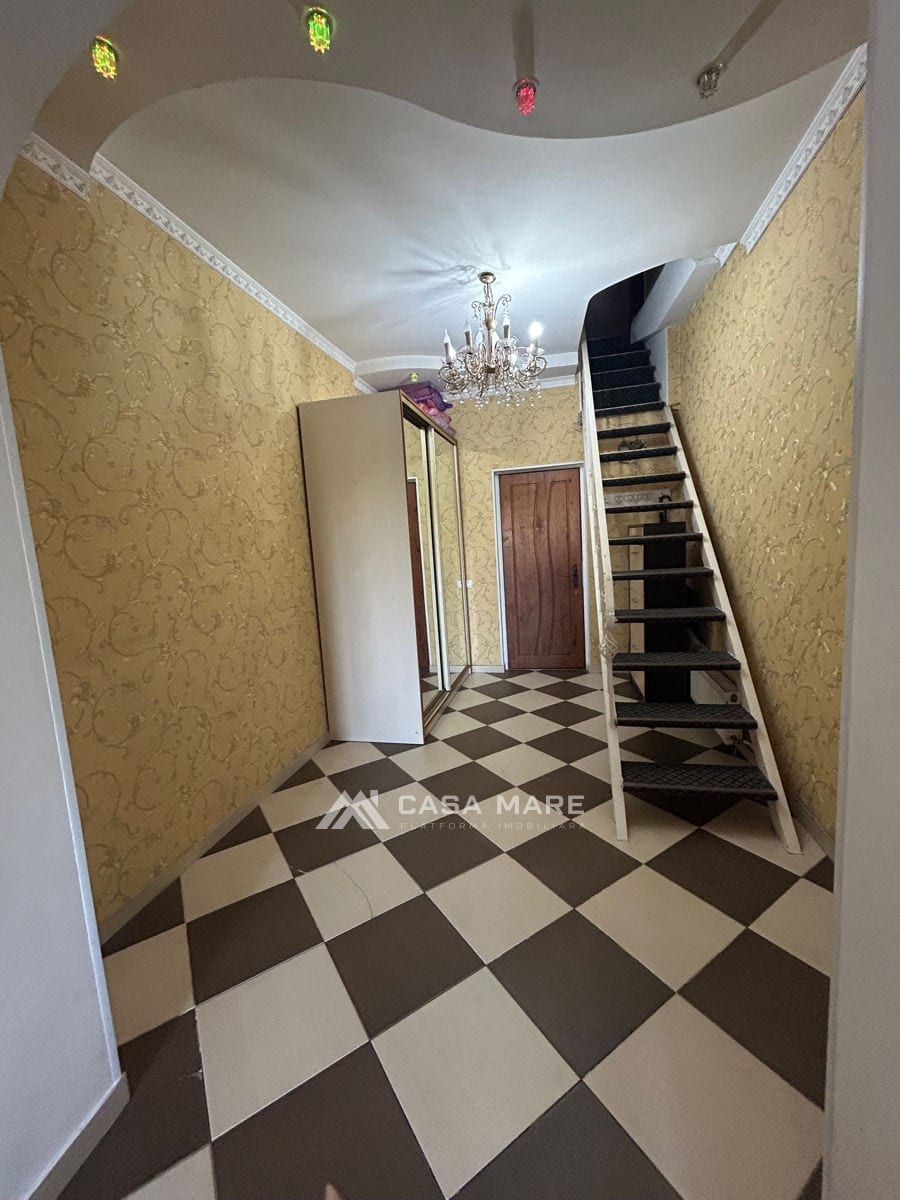 1-комнатная квартира, 67 м², Центр, Кишинёв 5