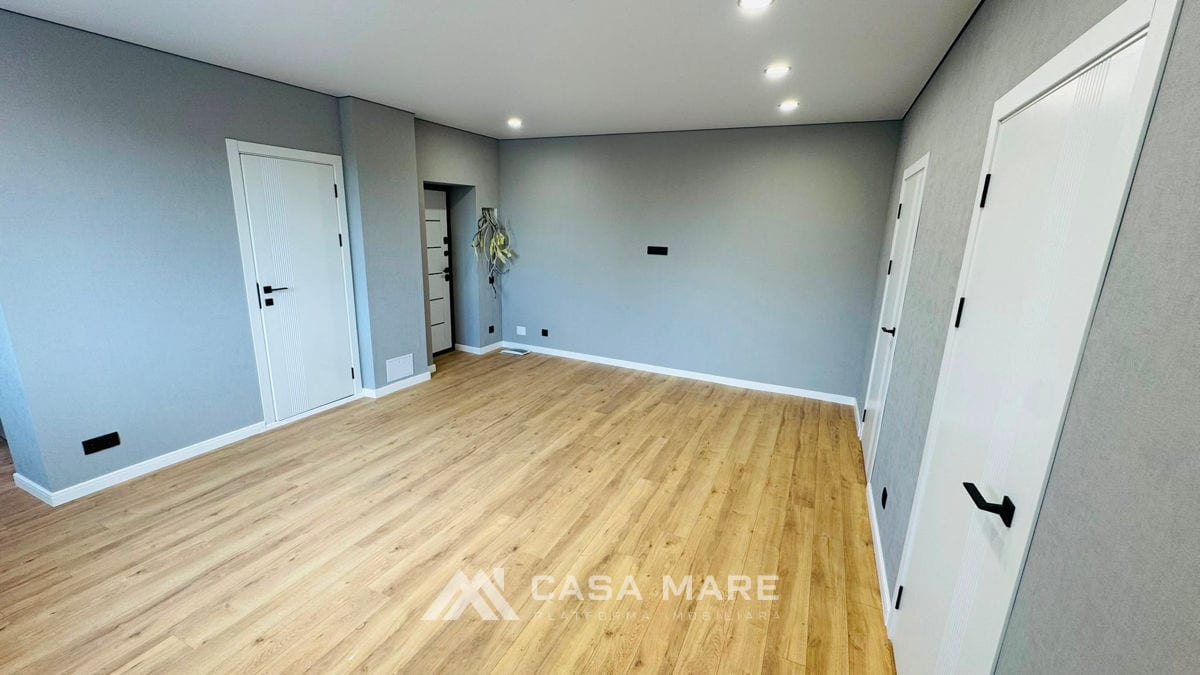 3-комнатная квартира, 48 м², Рышканы 2