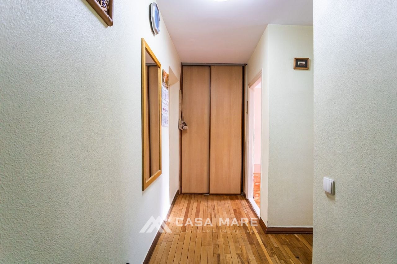 3-комнатная квартира, 80 м², Рышкановка, Кишинёв 15