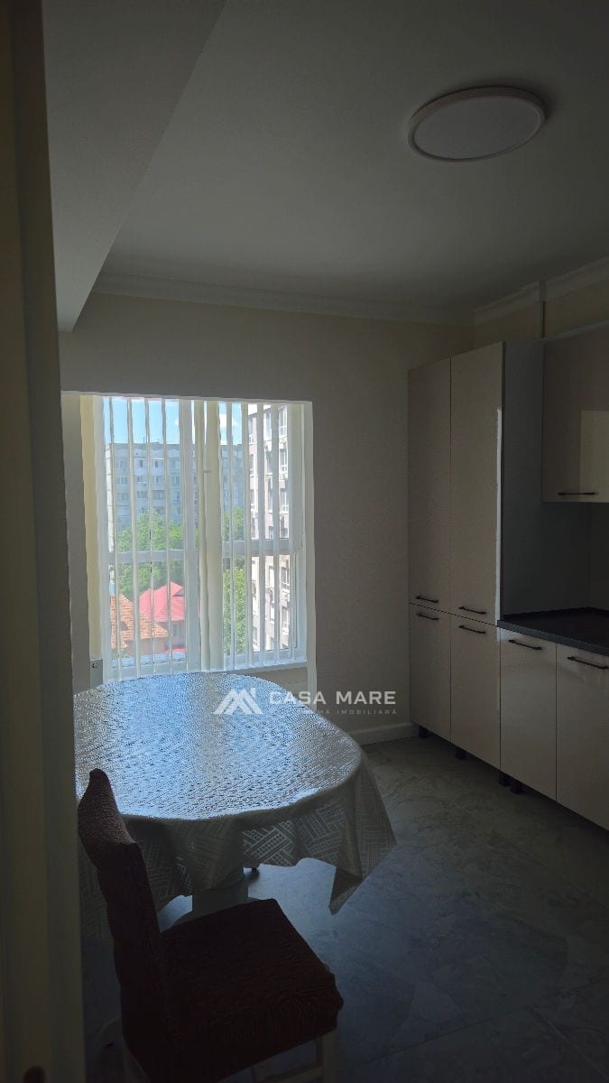1-комнатная квартира, 55 м², Ботаника, Кишинёв 2
