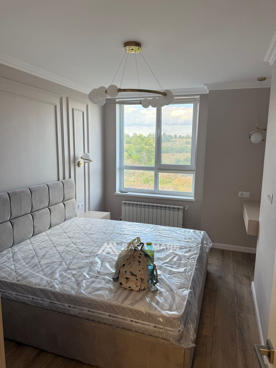 Apartament cu 3 camere, 74 m², Durlești 1