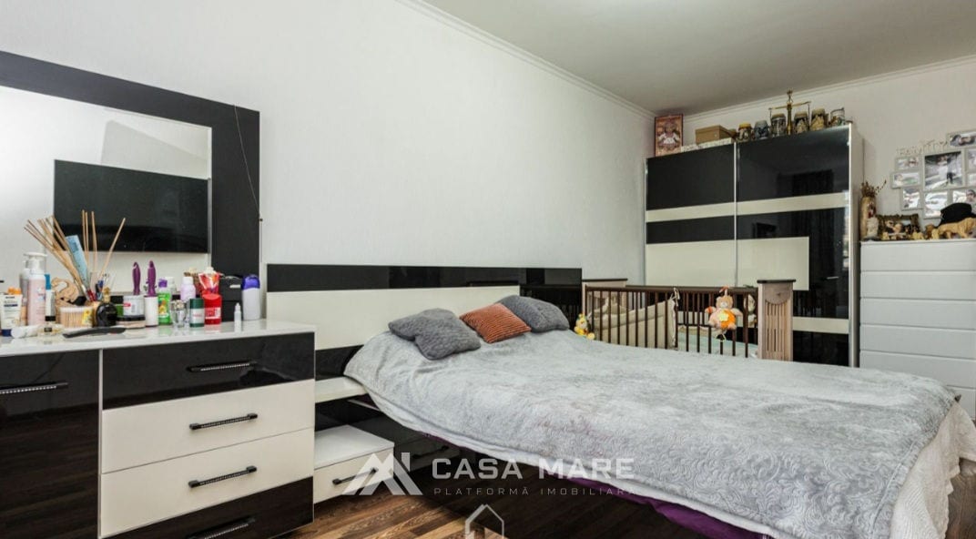Apartament cu 3 camere, 74 m², Durlești 1
