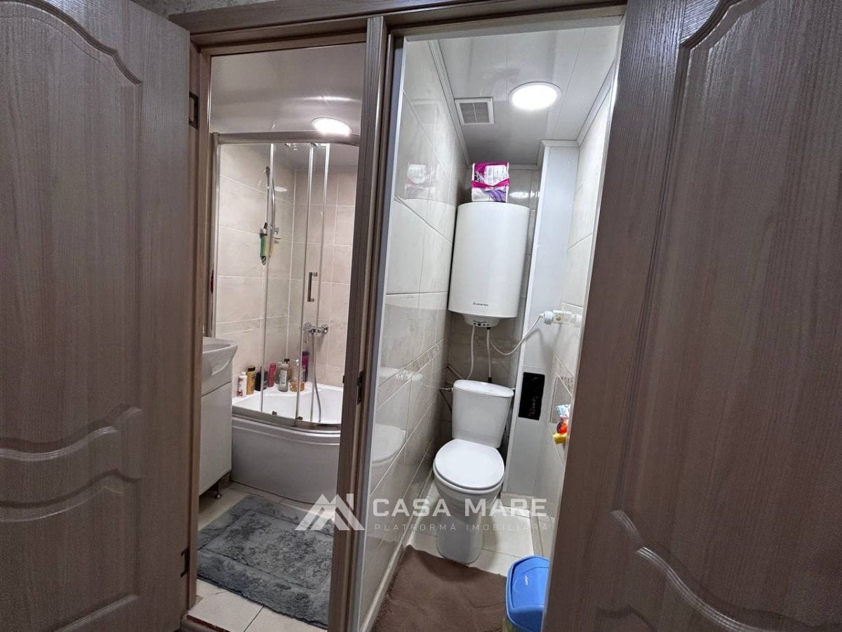 Apartament cu 3 camere, 84 m², Ciorescu 5