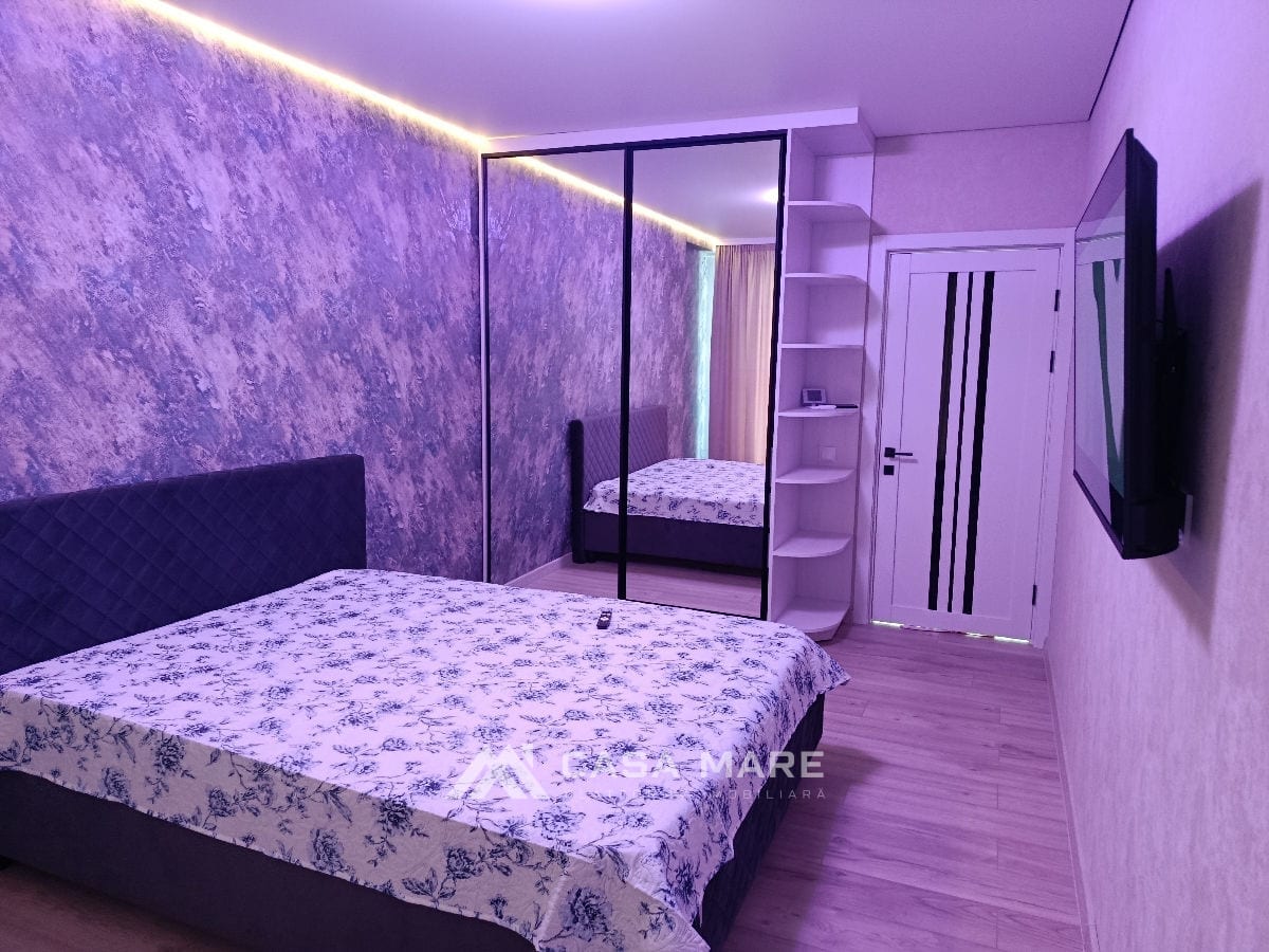 1-комнатная квартира, 53 м², Кишинёв 1