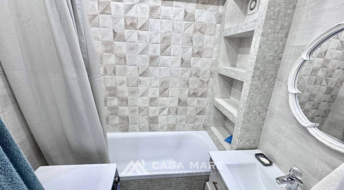 Apartament cu 2 camere, 68 m², Centru, Chișinău 9
