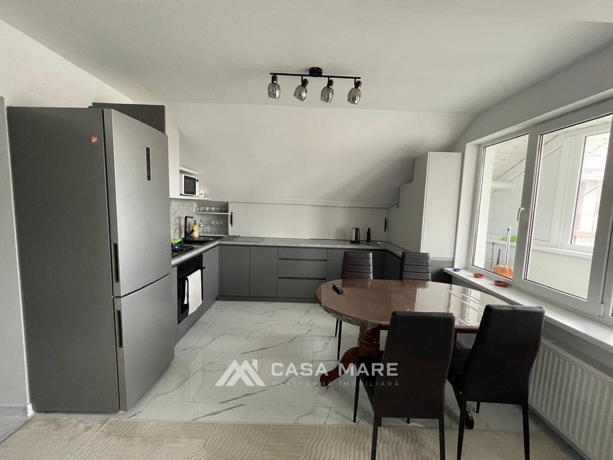 Apartament cu 2 camere, 66 m², Durlești 4