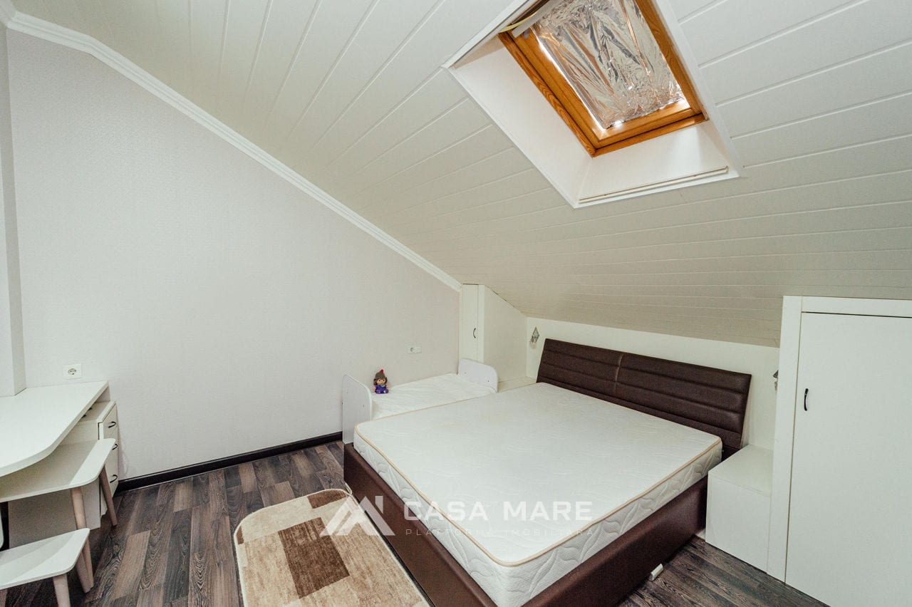 Apartament cu 2 camere, 75 m², Buiucani, Chișinău 6