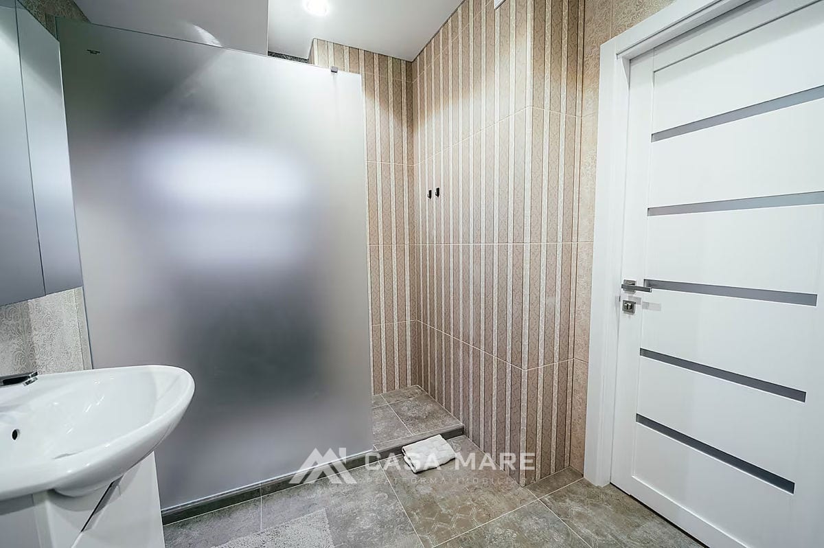 1-комнатная квартира, 53 м², Центр, Кишинёв 10