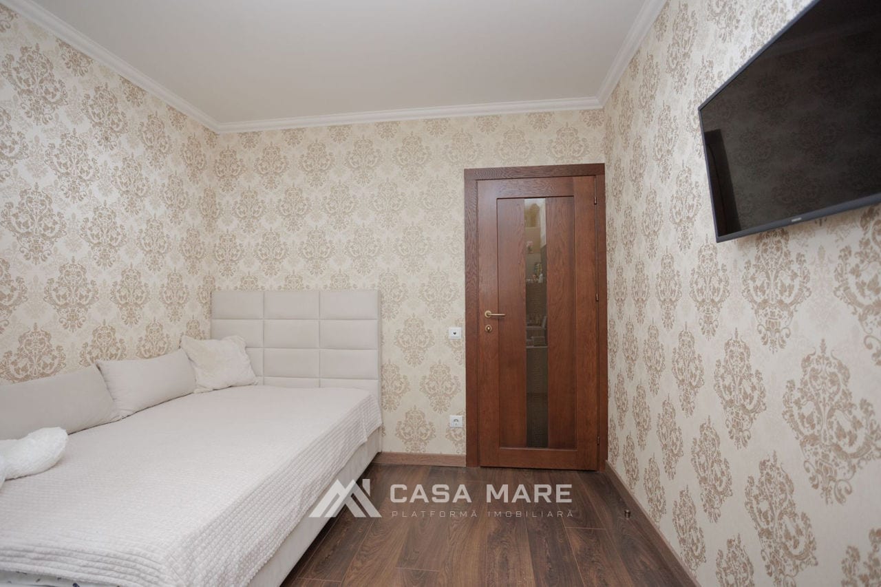 Apartament cu 4 camere, 80 m², Centru, Chișinău 2