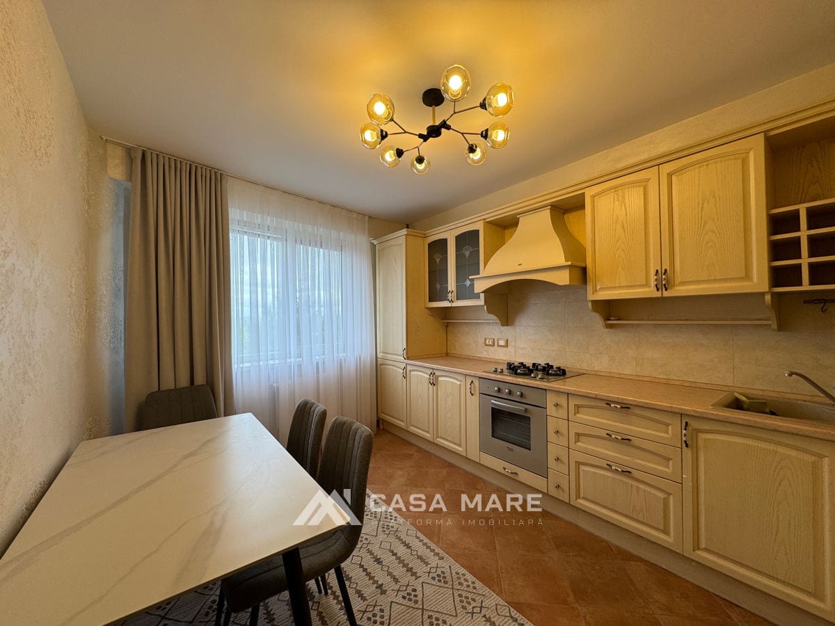 2-комнатная квартира, 68 м², Центр, Кишинёв 5