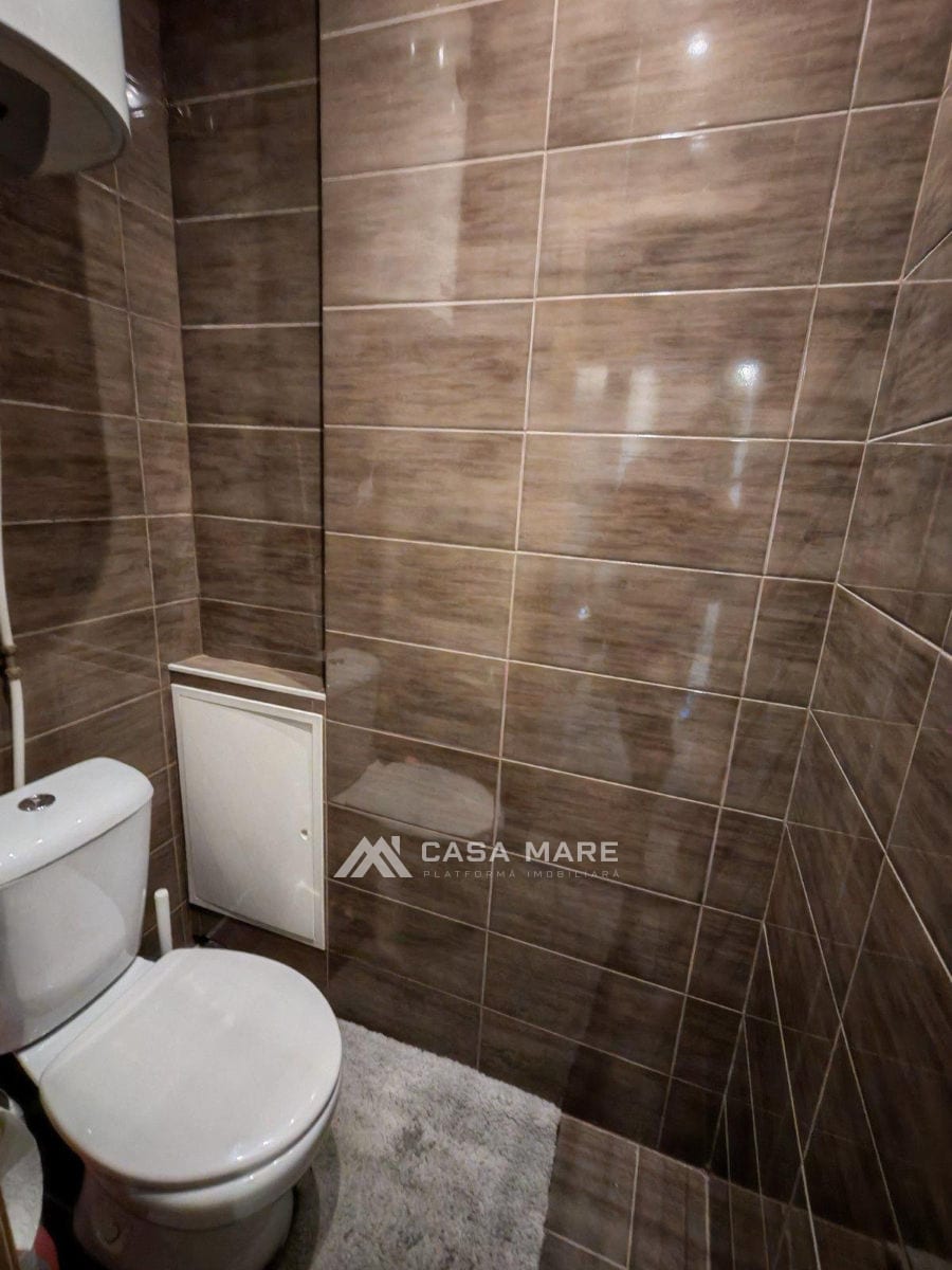 Apartament cu 3 camere, 72 m², 9 cartier, Bălți 6