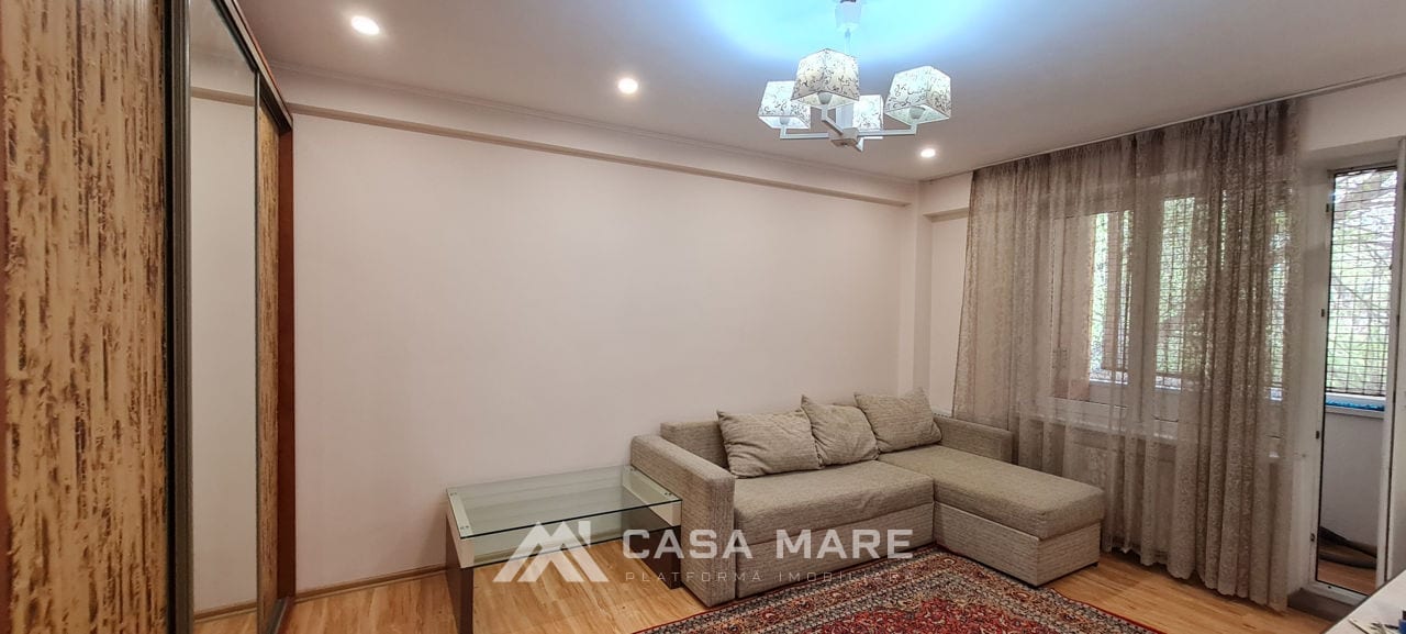Apartament cu 2 camere, 72 m², Râșcani, Chișinău 1