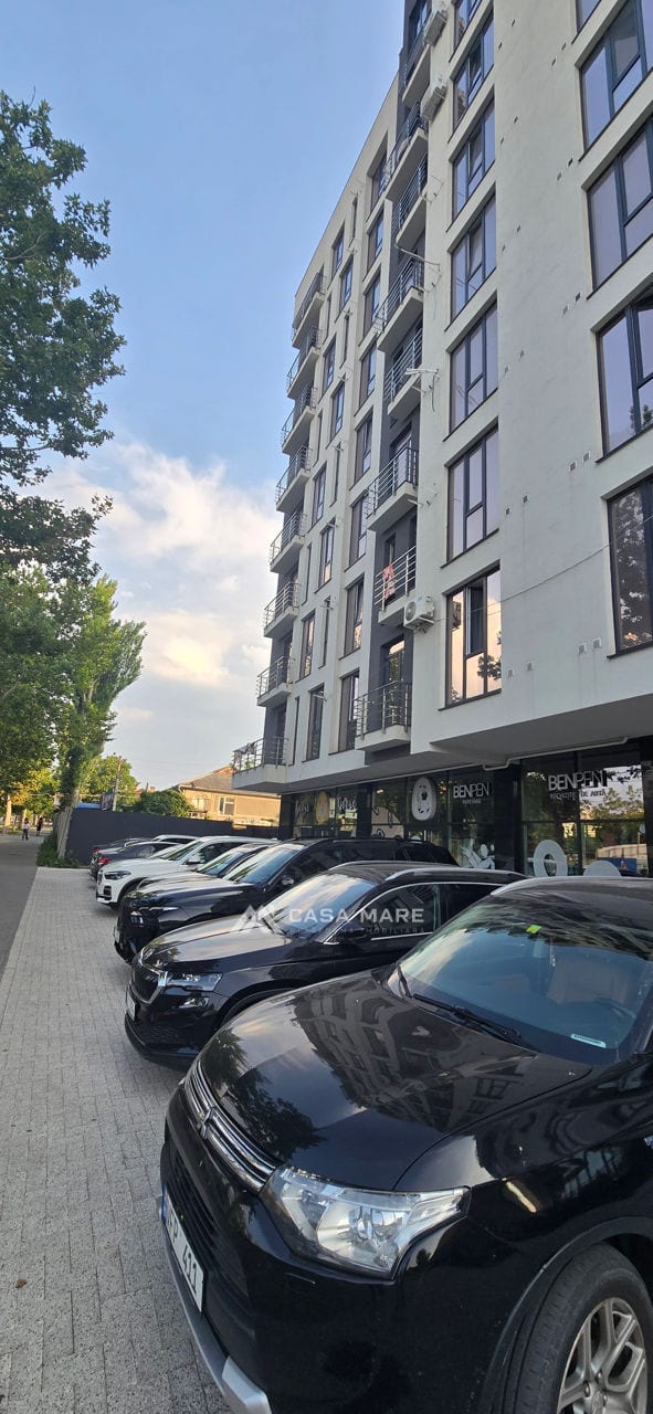 3-комнатная квартира, 100 м², Буюканы, Кишинёв 1