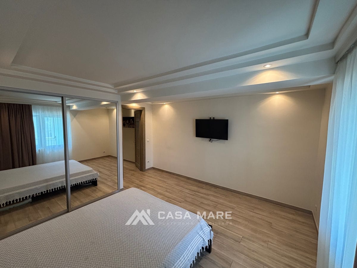 2-комнатная квартира, 76 м², Центр, Кишинёв 2