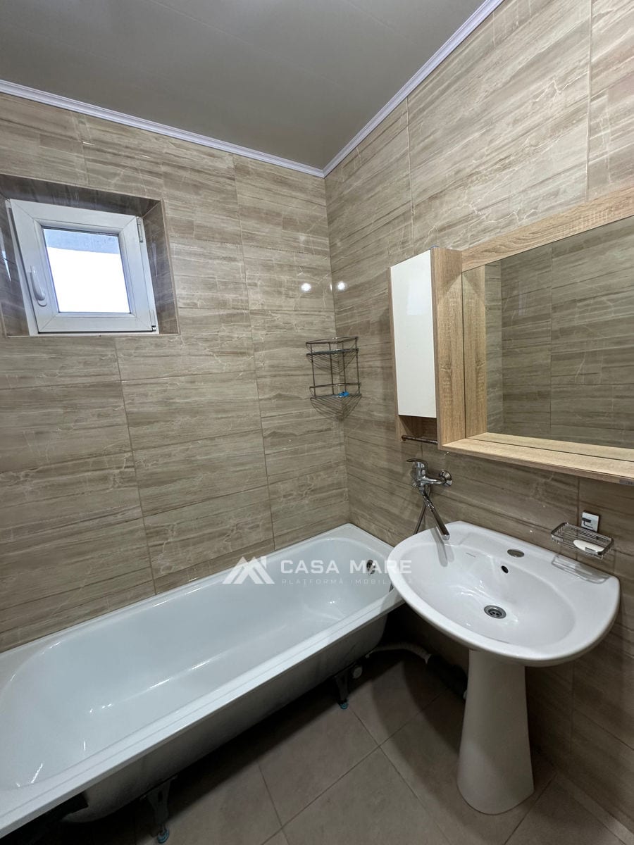 Apartament cu 3 camere, 72 m², 9 cartier, Bălți 5