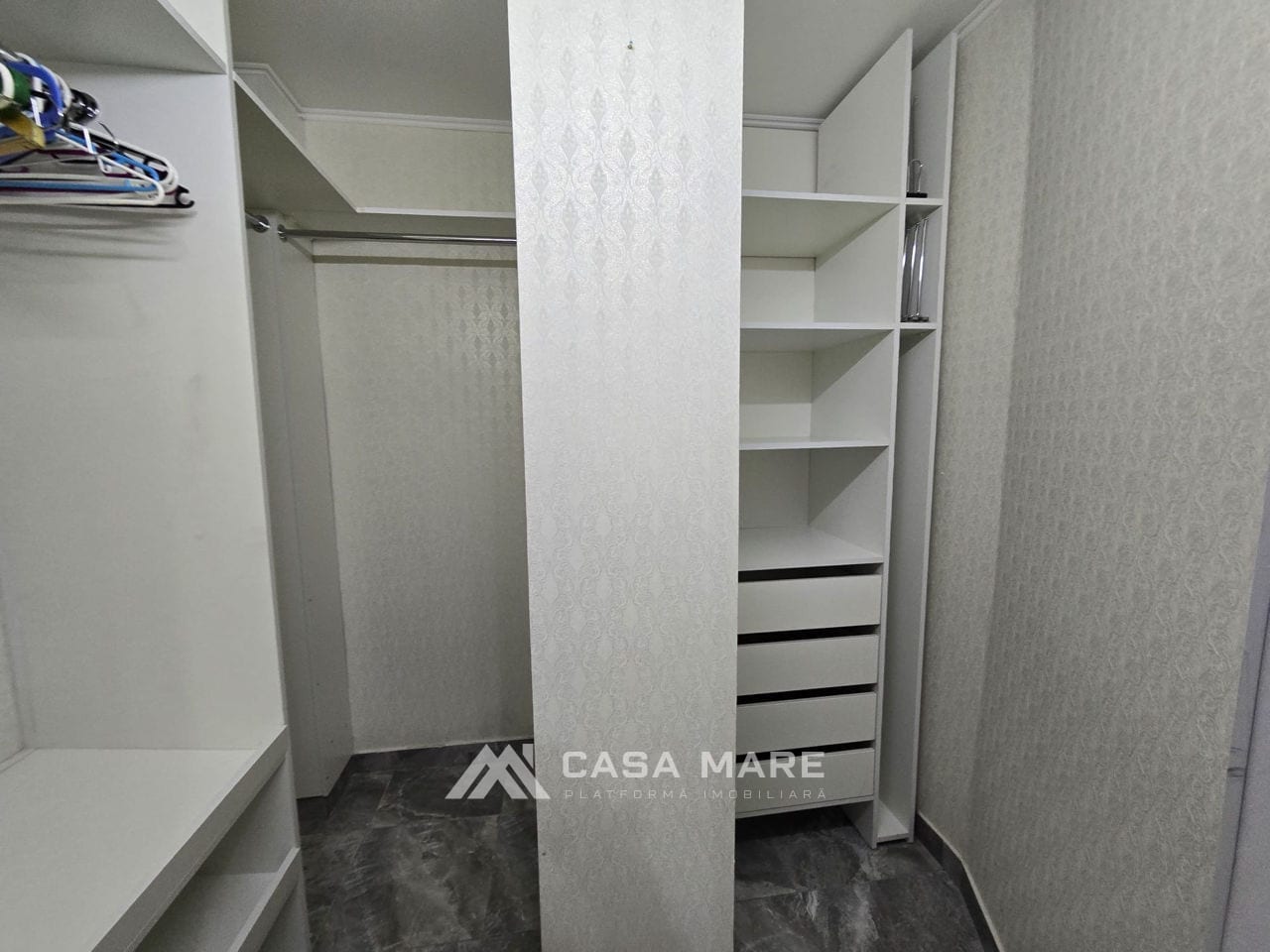 2-комнатная квартира, 93 м², Центр, Кишинёв 19