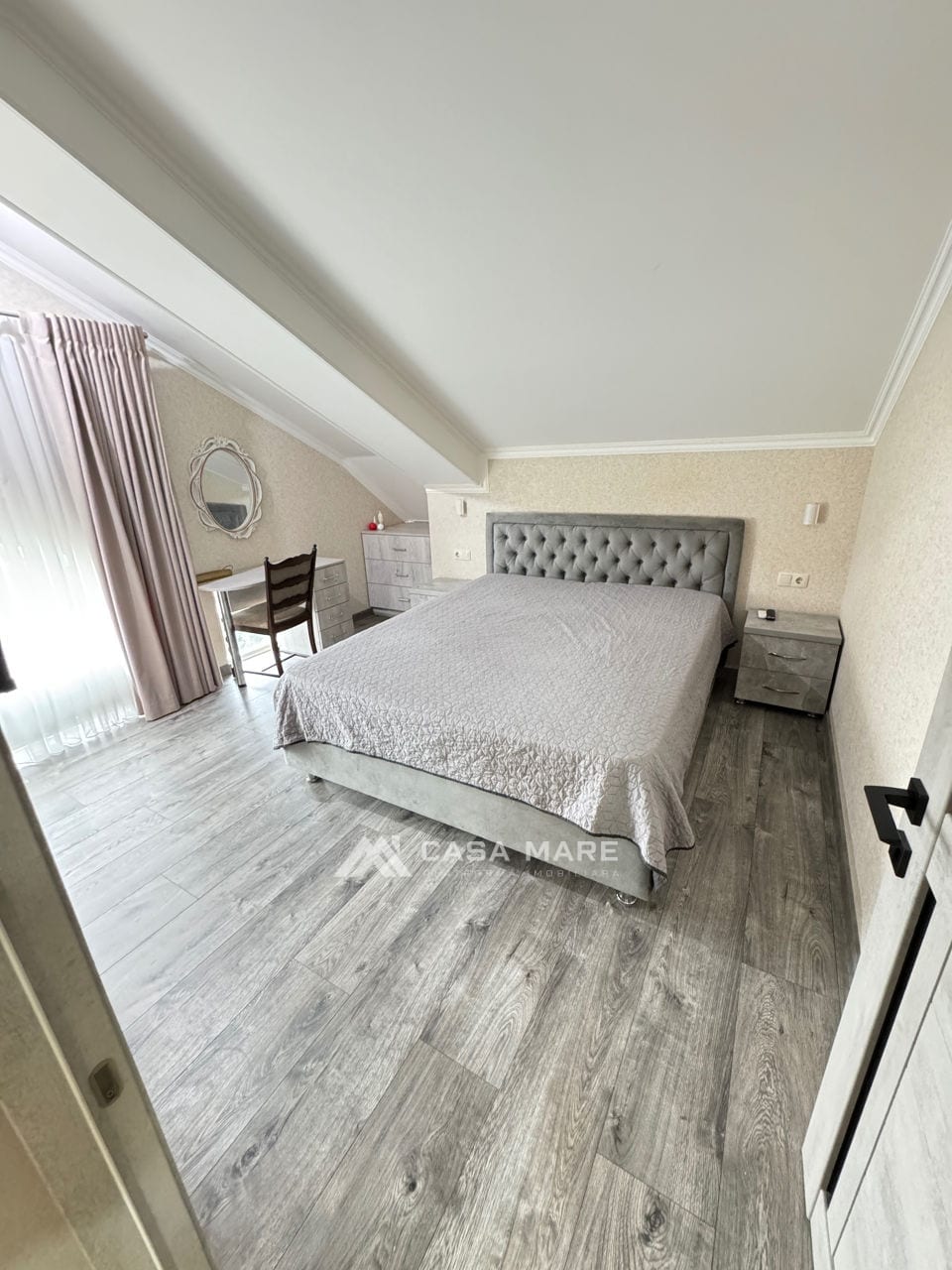2-комнатная квартира, 55 м², Центр, Кишинёв 1
