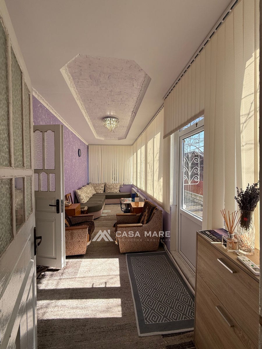 Casă cu 6 camere, 200 m², Răscăieți 9