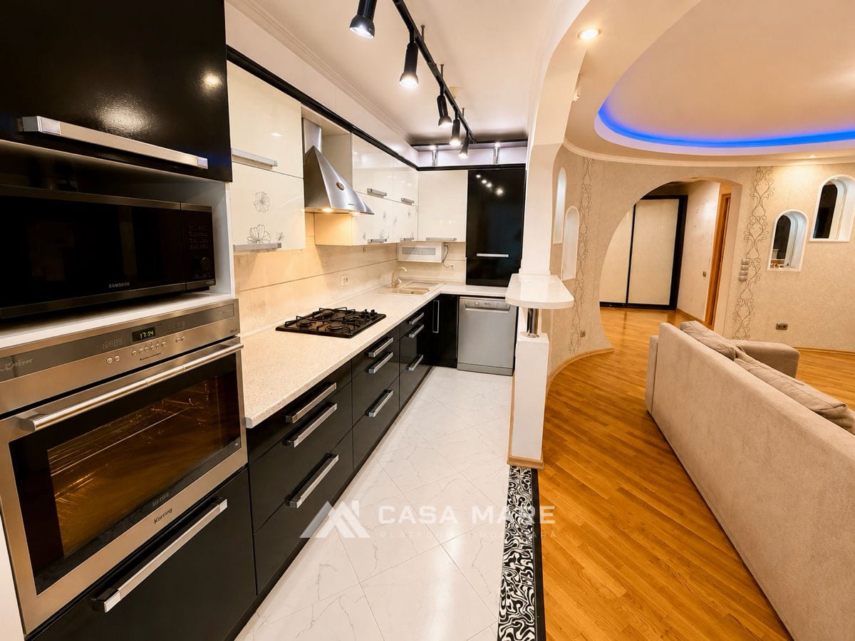 4-комнатная квартира, 120 м², Центр, Кишинёв 3