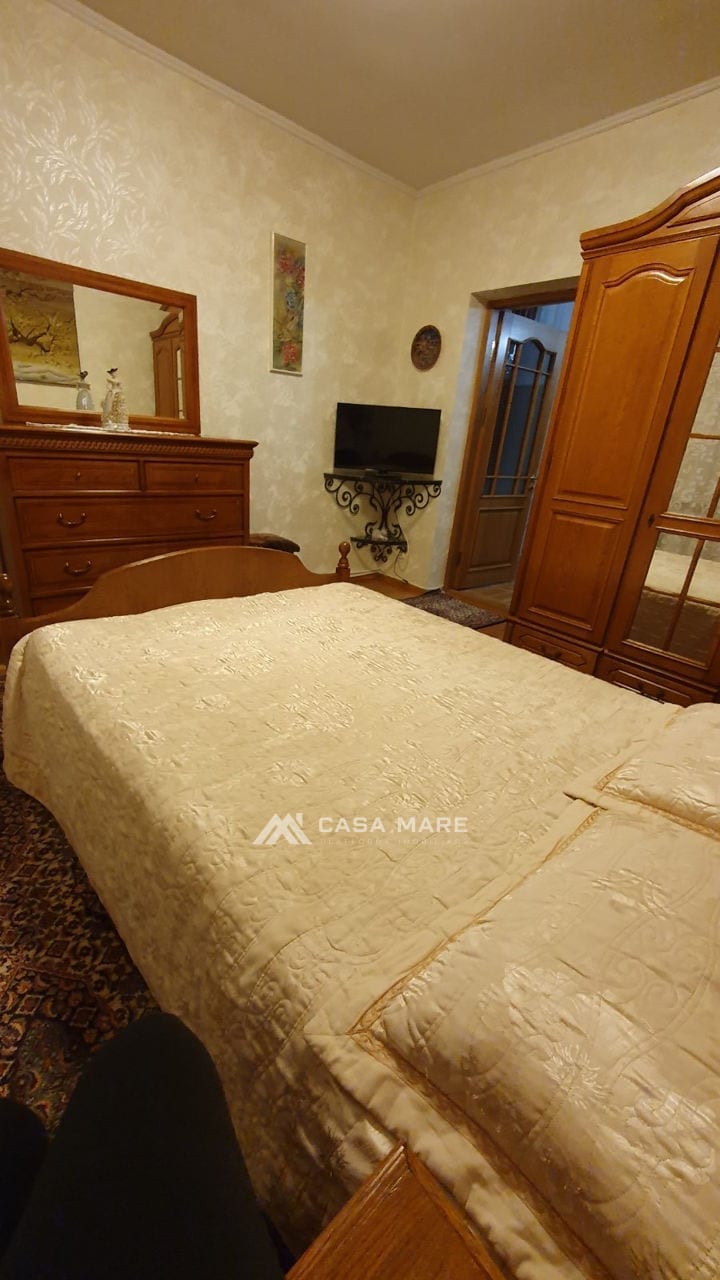 3-комнатная квартира, 64 м², Центр, Bălți 2