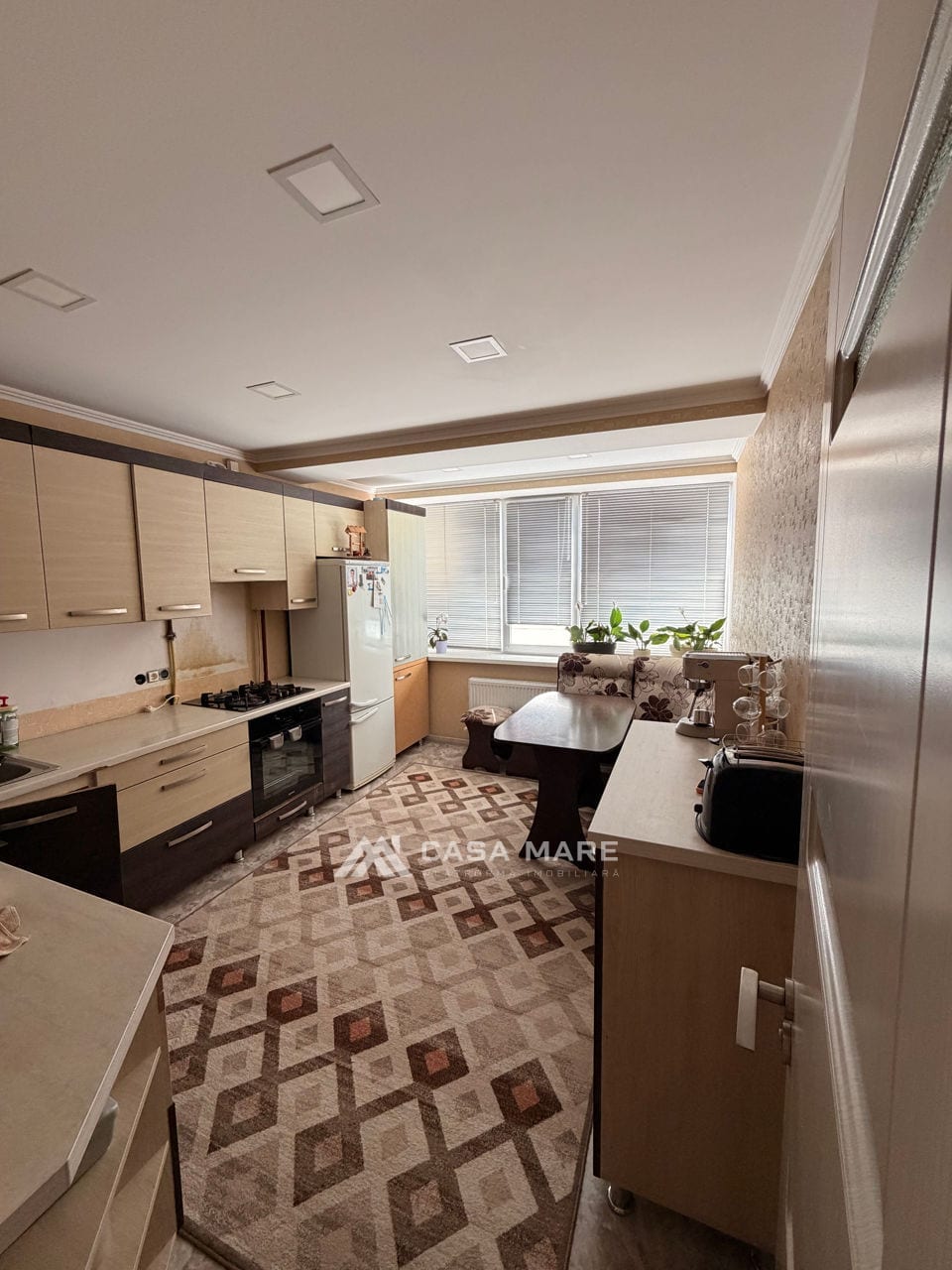 2-комнатная квартира, 65 м², Дурлешты 3