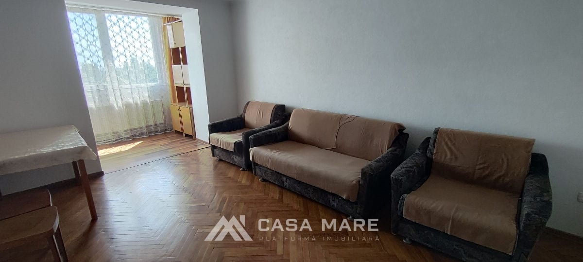 Apartament cu 3 camere, 68 m², Soroca 3