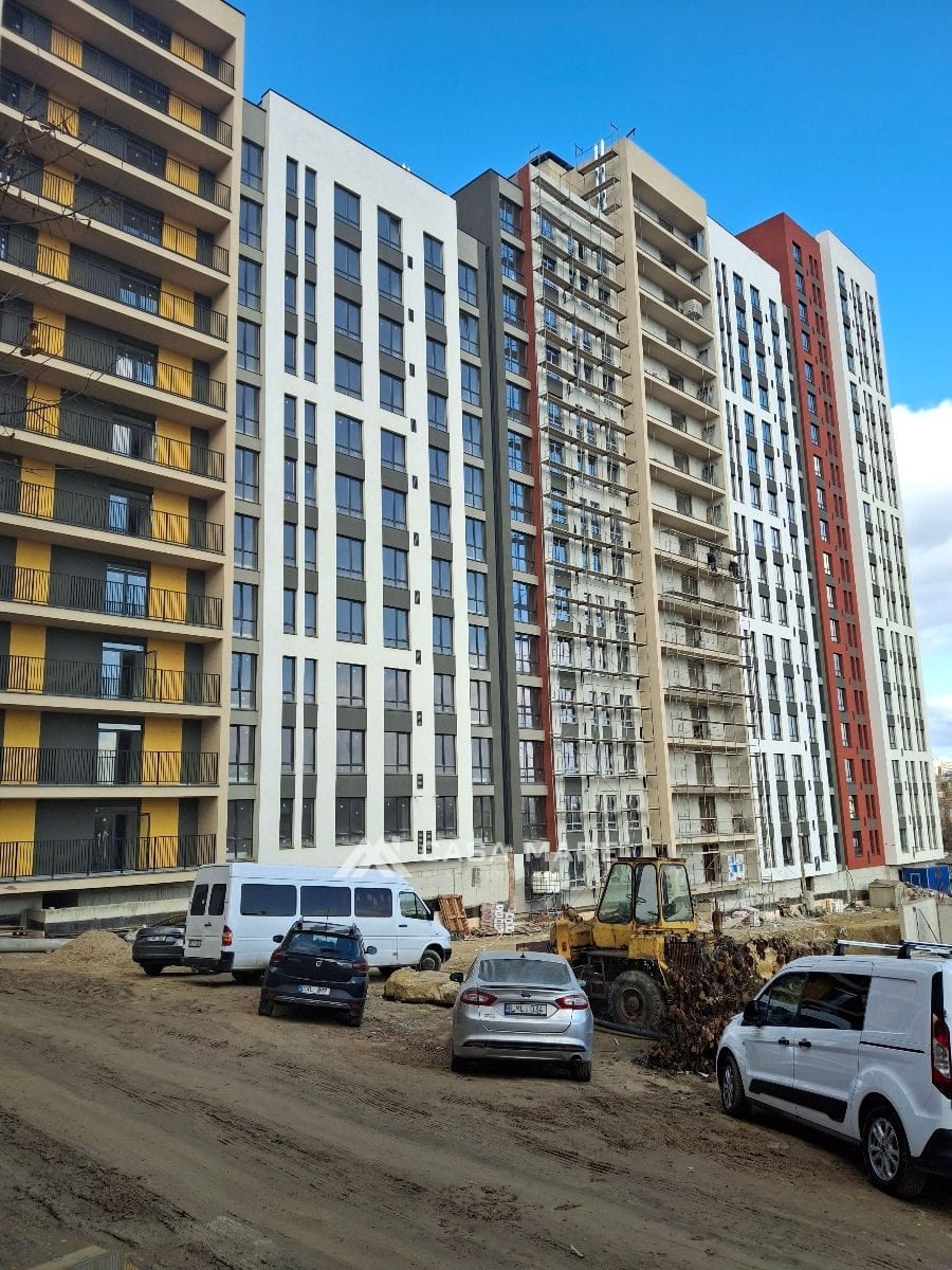 3-комнатная квартира, 110 м², Ботаника, Кишинёв 1