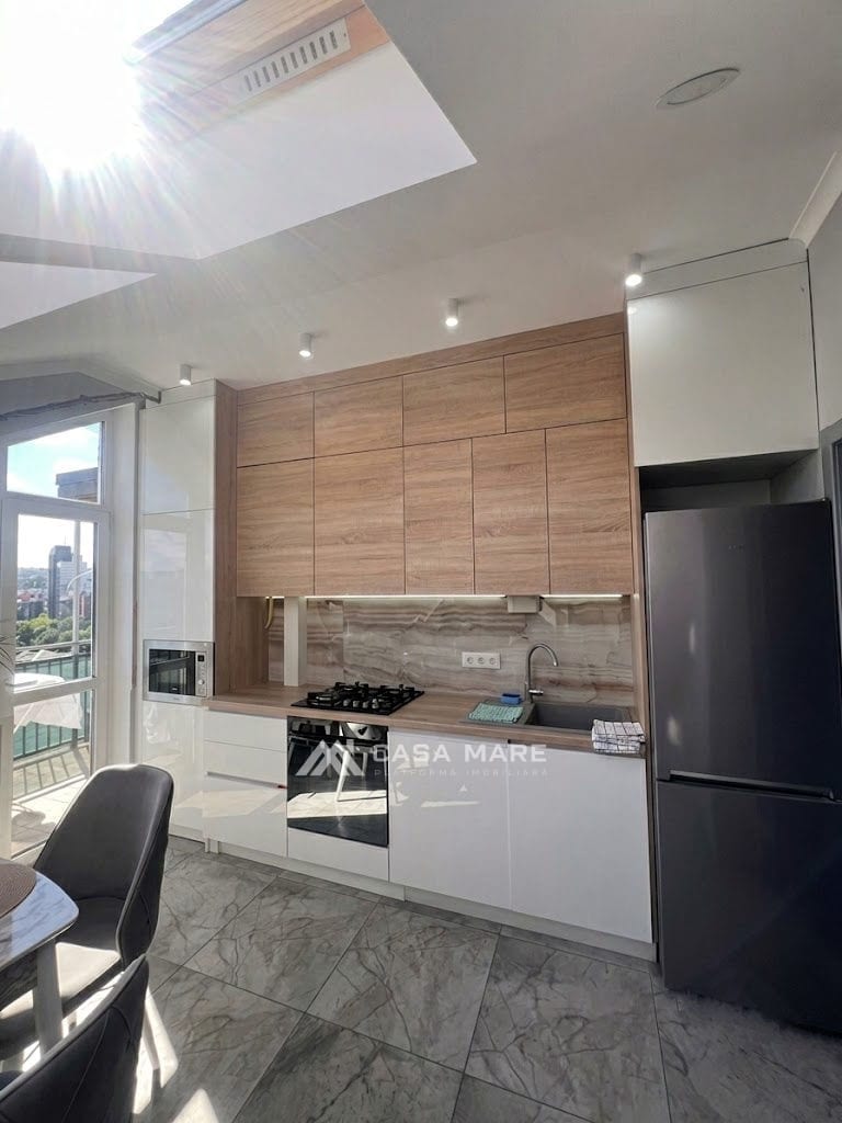 2-комнатная квартира, 74 м², Центр, Кишинёв 6