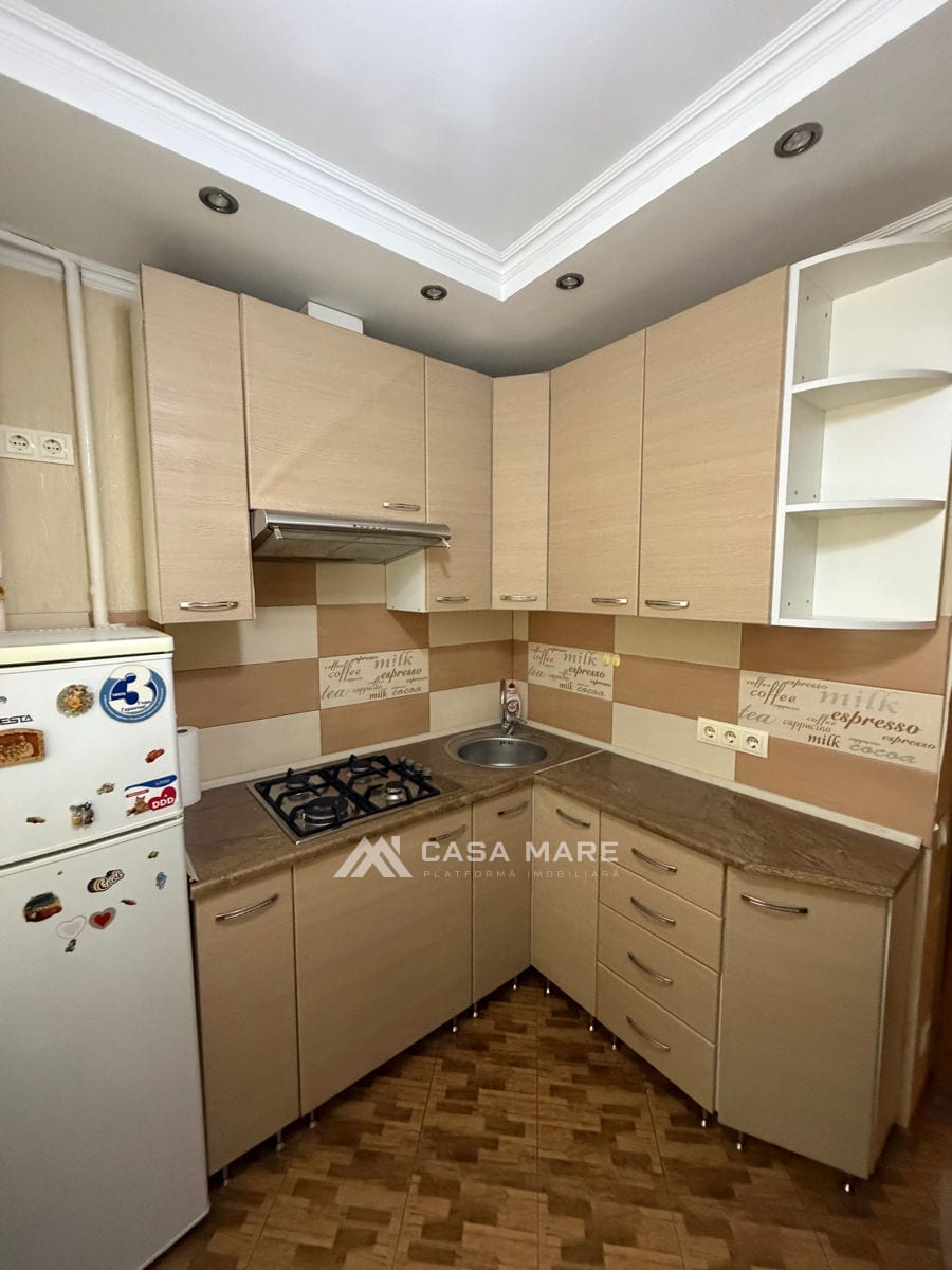 2-комнатная квартира, 48 м², 8 cartier, Bălți 2