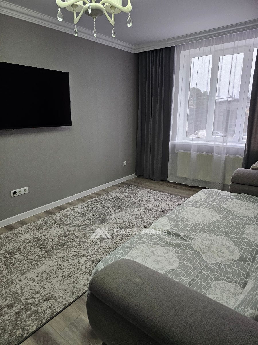Apartament cu 2 camere, 62 m², Durlești 6