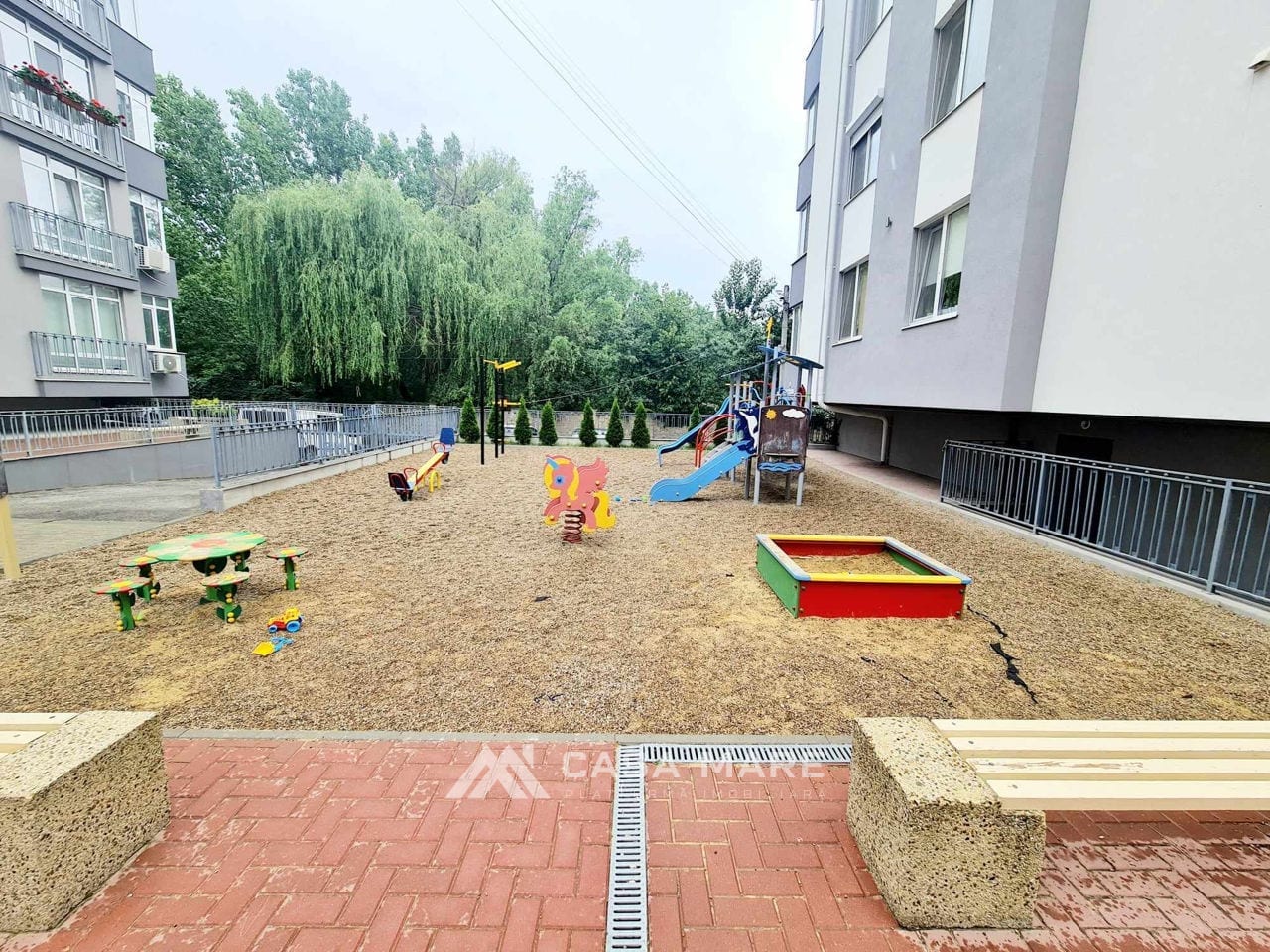 Apartament cu 2 camere, 54 m², Codru 10