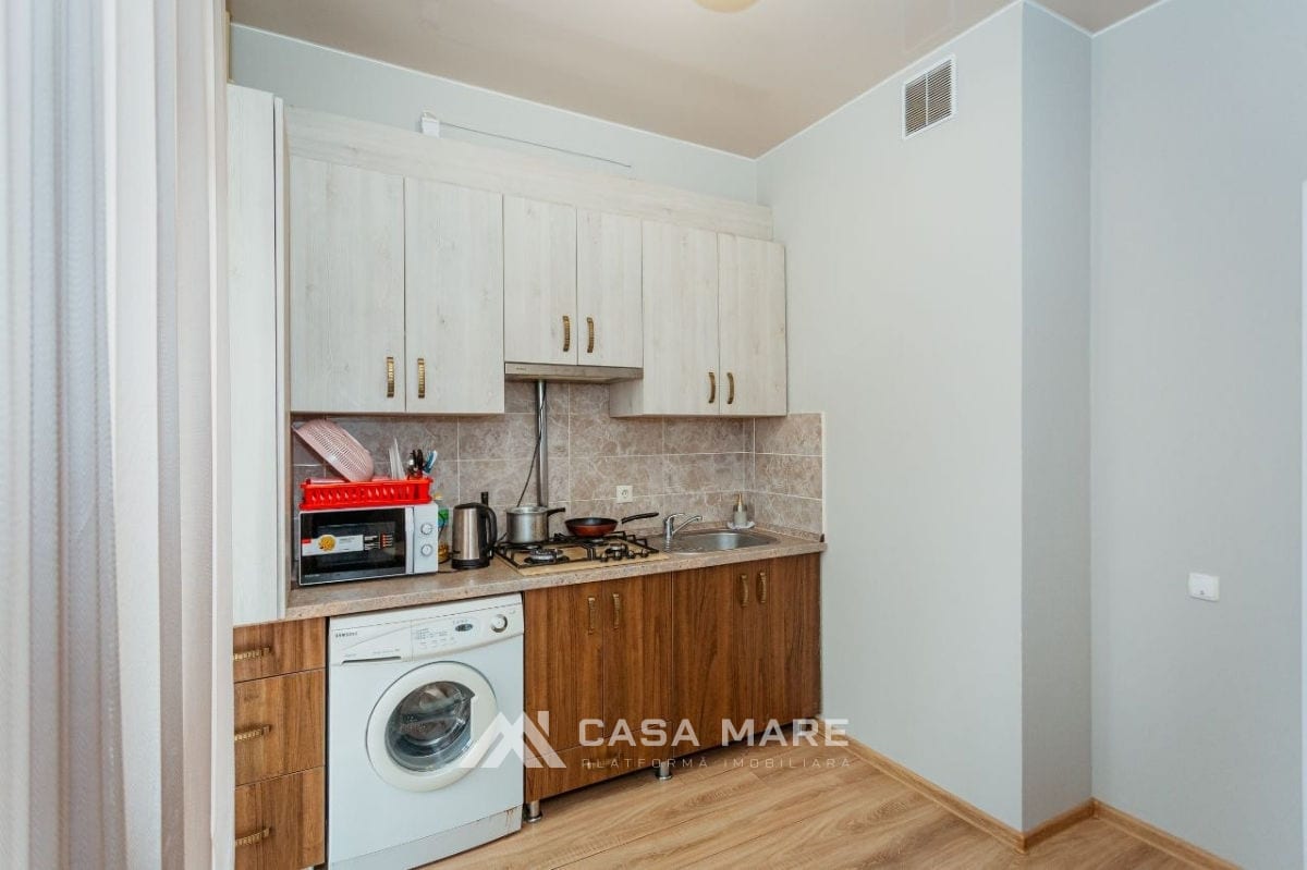 Apartament cu 1 cameră, 47 m², Centru, Chișinău 2