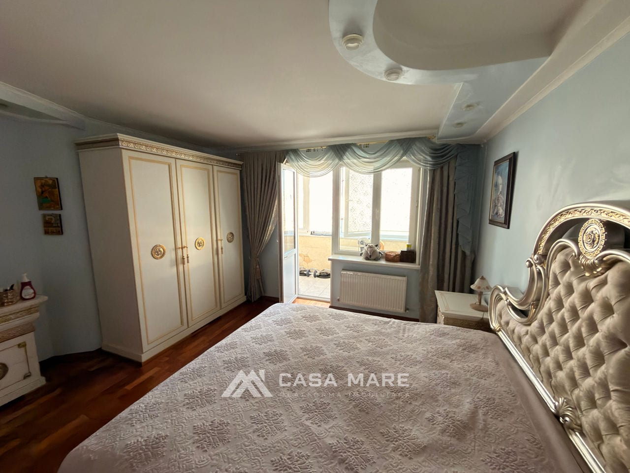 Apartament cu 3 camere, 158 m², Codru 3