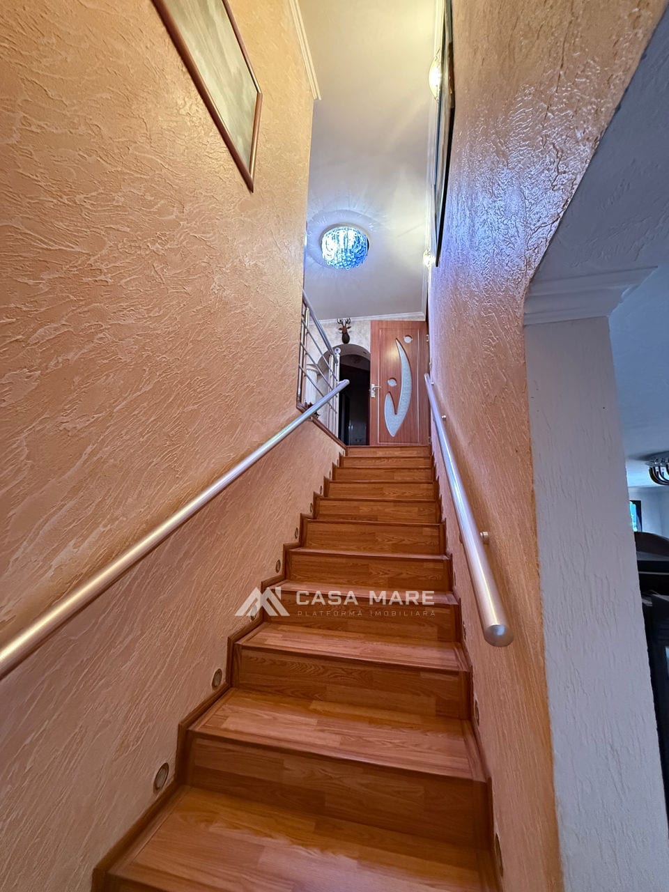 Apartament cu 2 camere, 105 m², Cricova 9