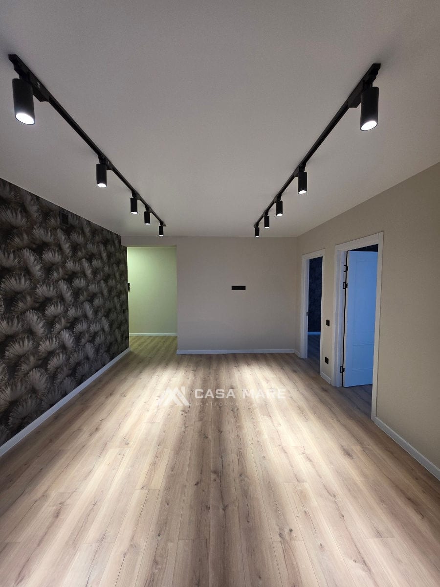 Apartament cu 2 camere, 65 m², Durlești 4
