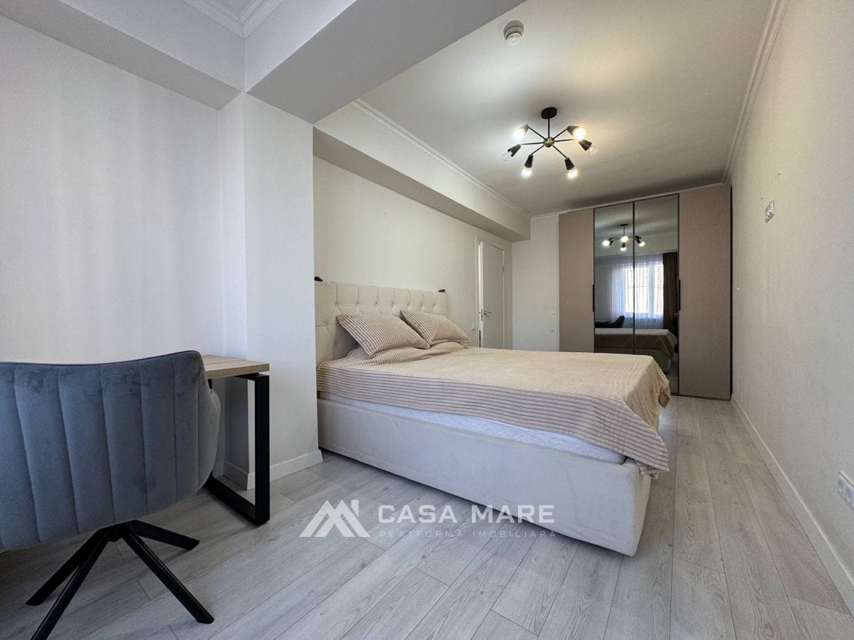 Apartament cu 3 camere, 94 m², Centru, Chișinău 2