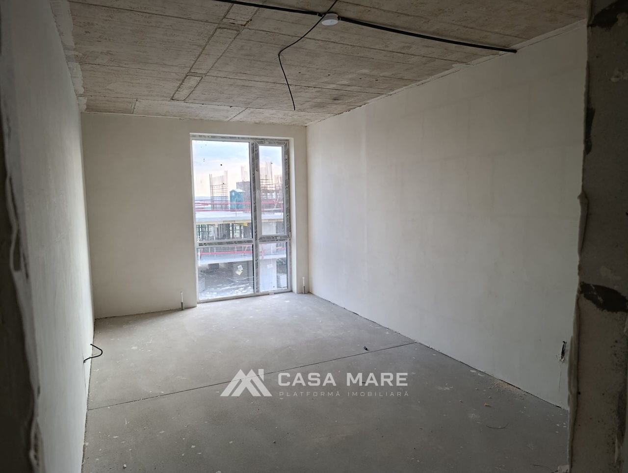 Apartament cu 2 camere, 80 m², Durlești 4