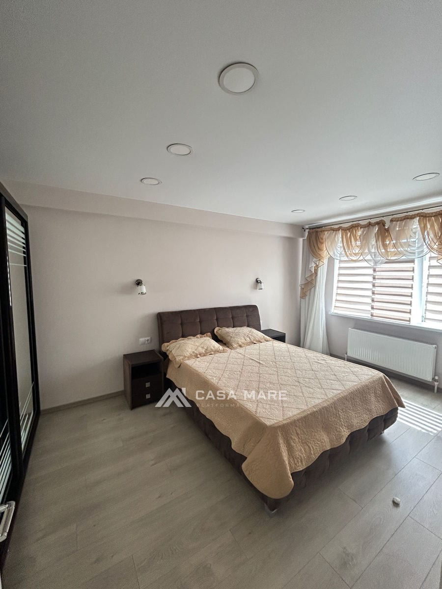 Apartament cu 2 camere, 65 m², Centru, Chișinău 2