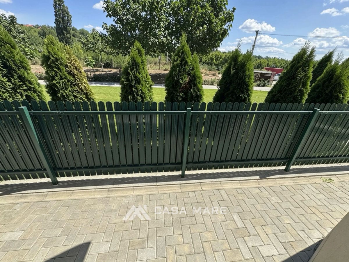Apartament cu 2 camere, 52 m², Codru 8