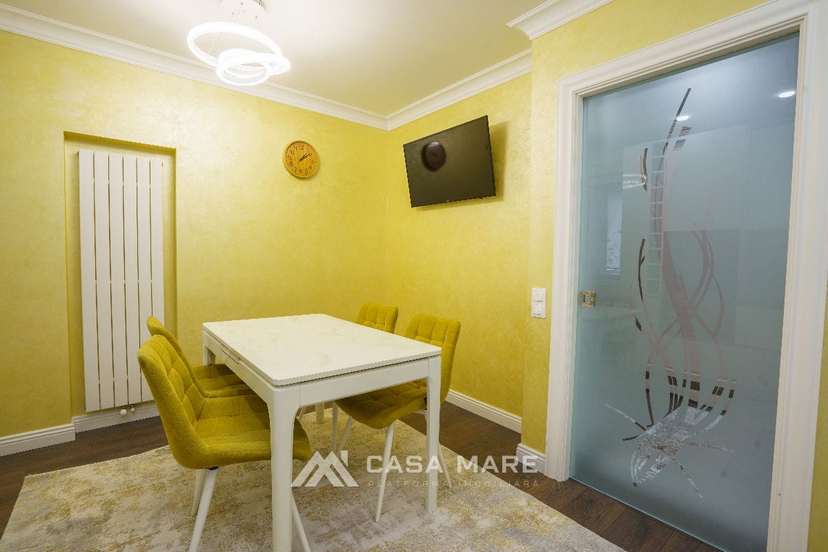 2-комнатная квартира, 70 м², Чеканы, Кишинёв 3